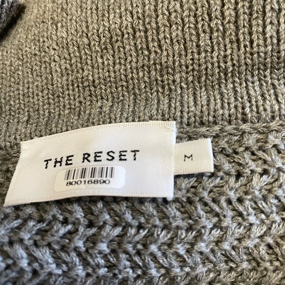 The Reset R Label Johnny collar pullover - Picture 3 of 7